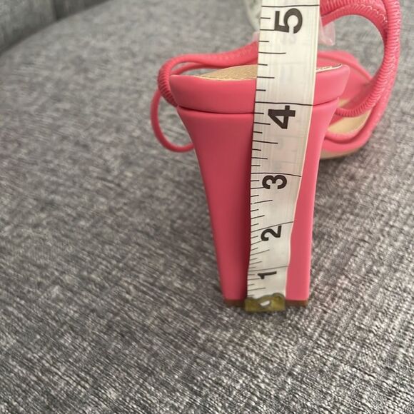 Kayleen By Los Angeles Women's Criss-Cross Elastic Ankle Strap - Picture 7 of 9